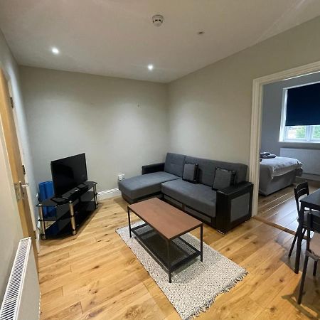 Lovely 1 Bedroom Apartment With On Street Parking London Exterior foto